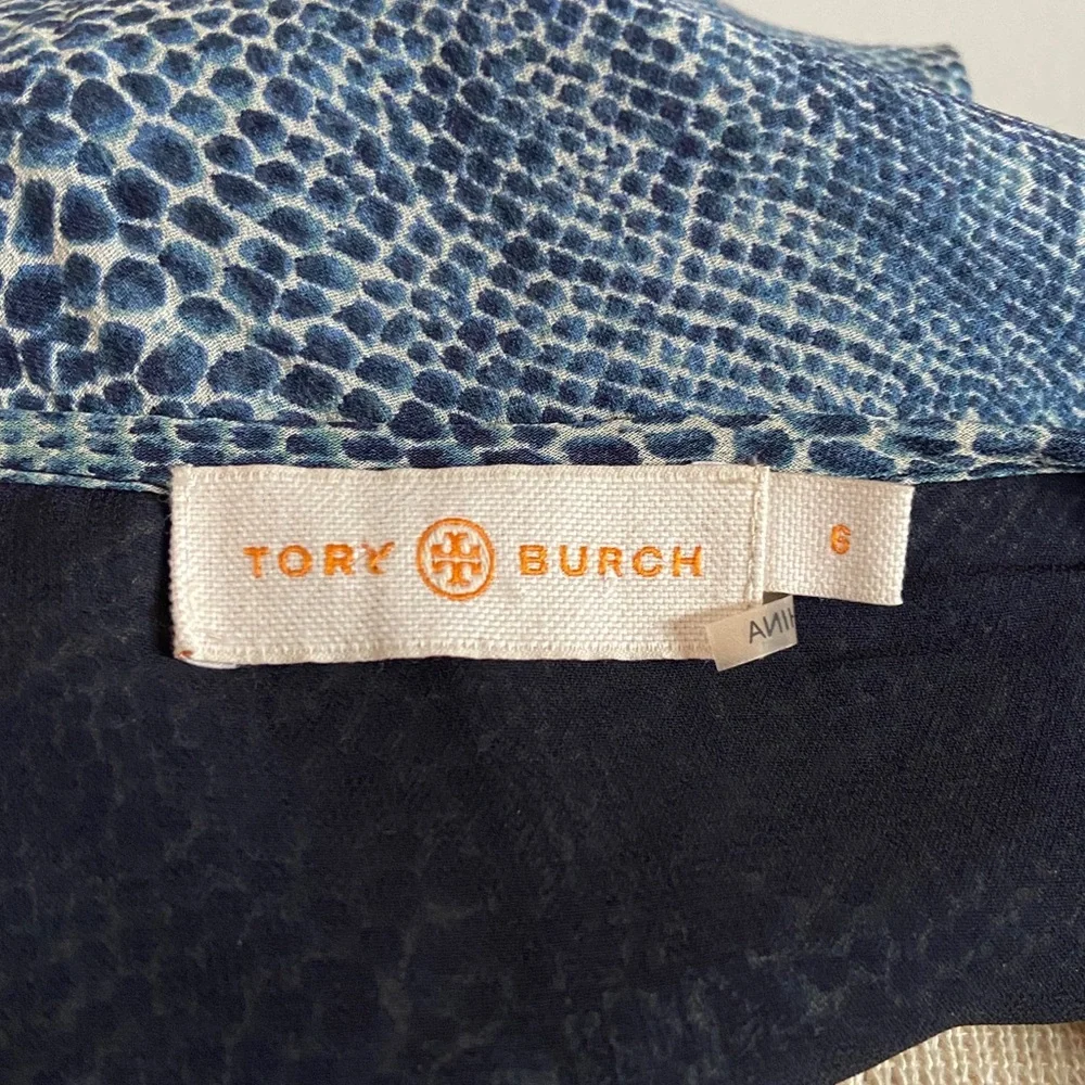 Tory Burch Snake Print 100% Silk Georgette Dress Blue Lined Pleated Size 6